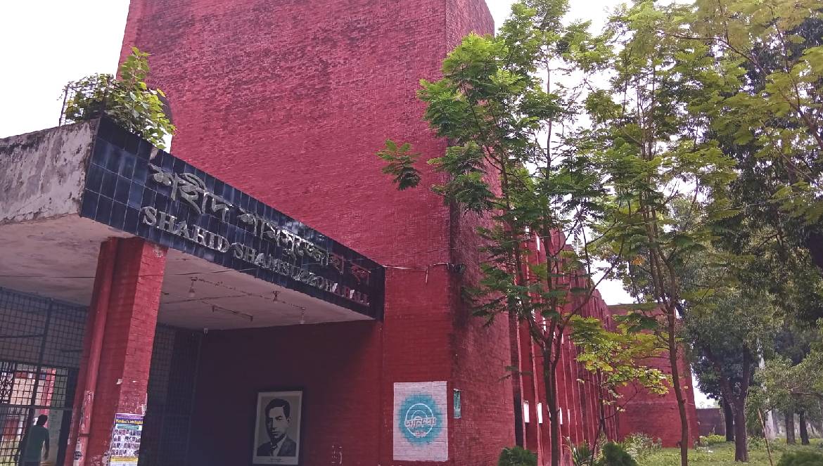 রাবিতে ঘুমন্ত শিক্ষার্থীকে কালাচ সাপের কামড়