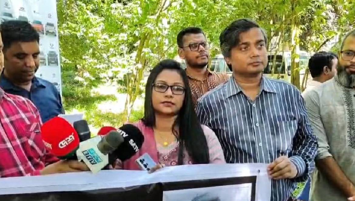 দেশের প্রতিটি সন্তানের নিরাপত্তা নিশ্চিত করতে হবে : কুবি শিক্ষক