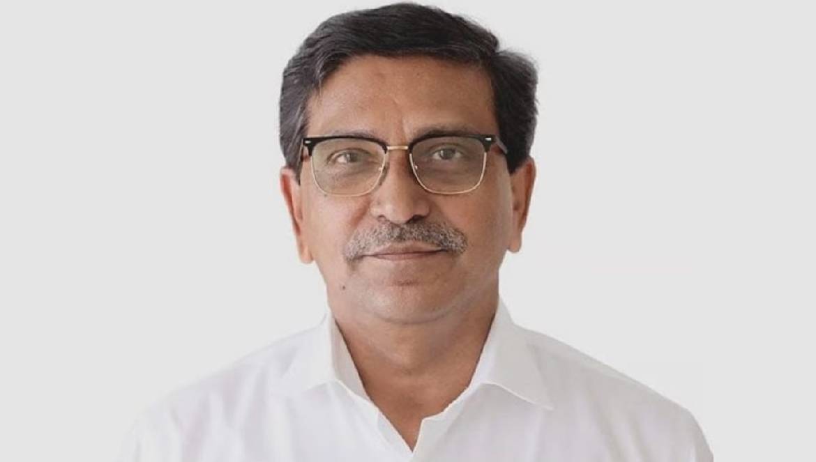 মাহবুব-উল আলম হানিফের মৃত্যুদণ্ড, তিনজনের আমৃত্যু কারাদণ্ড