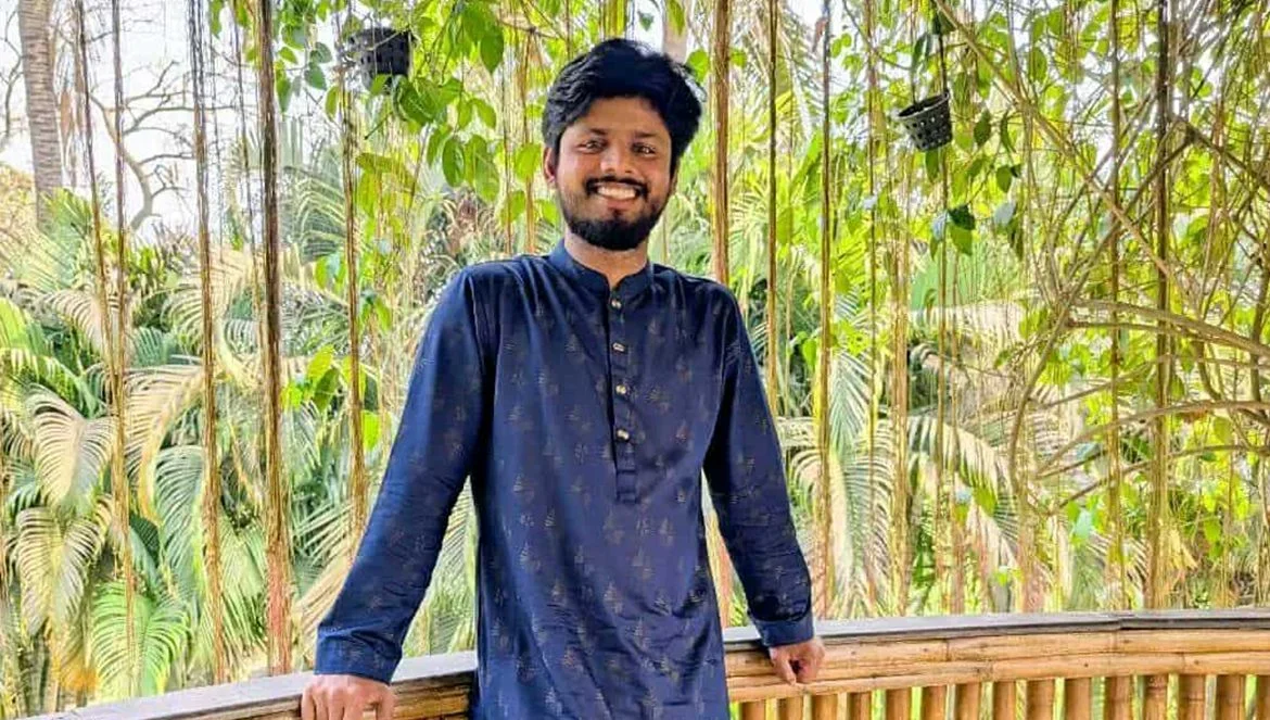 এক ফেসবুক একাউন্টে এক স্ট্যাটাসে বিষয়টি নিশ্চিত করেছেন। তিনি তার ফেসবুক পোস্টে লিখেছেন