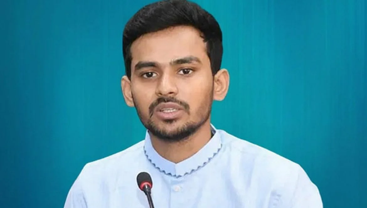 নির্বাচনে অংশ নিবেন না আসিফ মাহমুদ
