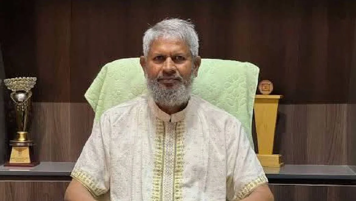‘বিশ্ববিদ্যালয়টিকে বাঁচান’— কুমিল্লাবাসীর প্রতি কুবি উপাচার্যের আহ্বান