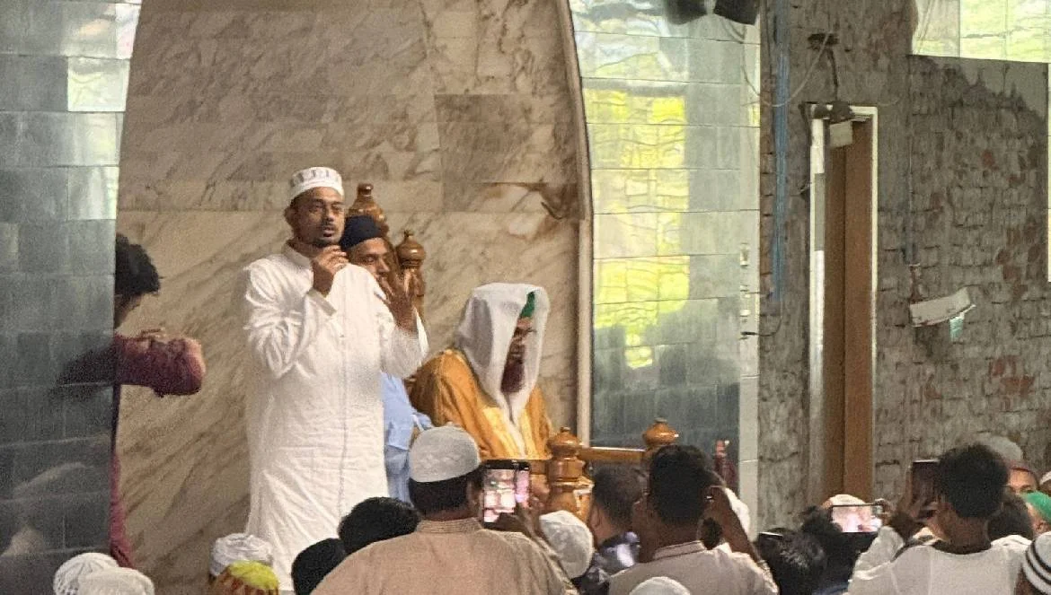 পশ্চিমবঙ্গে বিজেপি জয়ী হওয়ায় দেশের মুসলিমদের সজাগ থাকার আহ্বান নাসীরুদ্দিন পাটোয়ারীর