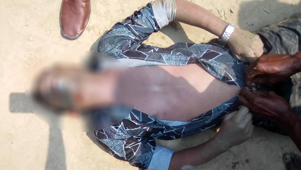 নিখোঁজের ১৪ ঘণ্টা পর যুবকের মরদেহ উদ্ধার, মিলেনি সাইকেল