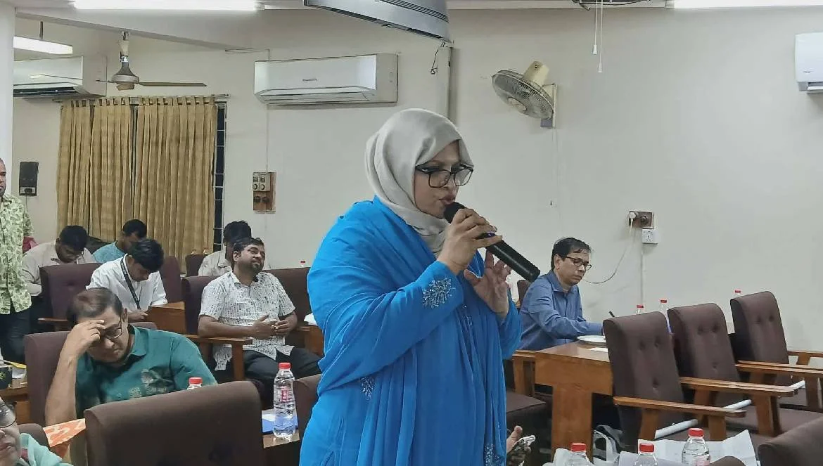 জাবিতে 'জিয়াউর রহমানের' নামে হল চাইলেন সিনেট সদস্য সাবিনা