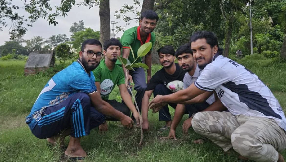 রাবিতে গ্রীন ভয়েসের বৃক্ষরোপণ কর্মসূচি